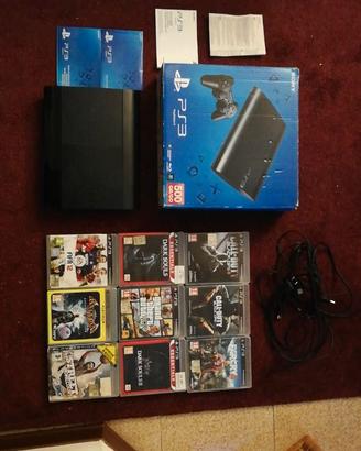 PlayStation 3 + 12 giochi + 2 joystick BUNDLE