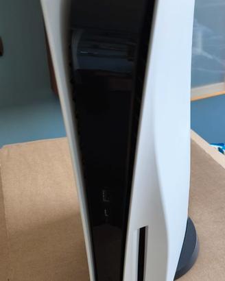 Playstation 5 standard edition + 2 controller