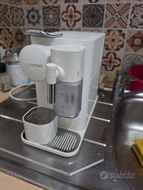 macchina caffè de longhi lattissima one nespresso