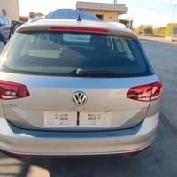 Portellone paraurti stop Passat 2021