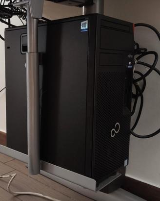 Fujitsu Esprimo P558