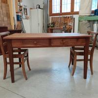 tavolo antico in legno di larice