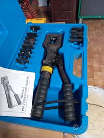 Pinza crimpatrice per capicorda