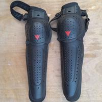 Ginocchiere protezioni Dainese knee ginocchia PC26