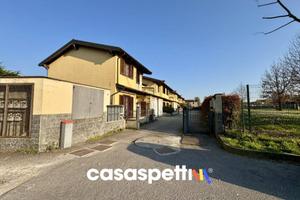 Villa di 106 m² con 4 locali e box auto a Landrian