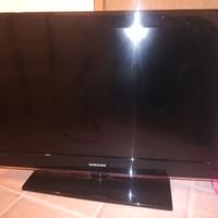 TV Samsung 36 pollici + set Fire Stick