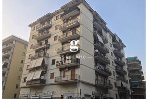 Appartamento Salerno [Via Medaglie D'OroVRG]