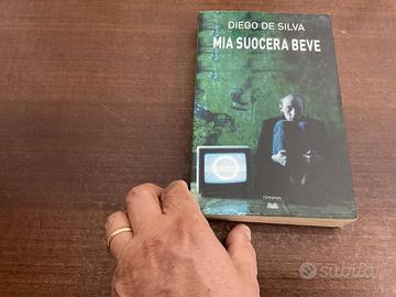 libro De Silva Mia suocera beve Ed. Mondolibri