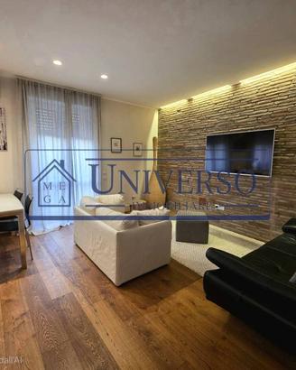 Attico / Mansarda di 160 m² con più di 5 locali e 