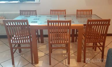 Tavolo allungabile in ciliegio e cristallo + sedie