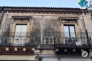 Soluzione singola con garage a fiumefreddo