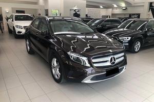 Mercedes-Benz GLA 200d Sport