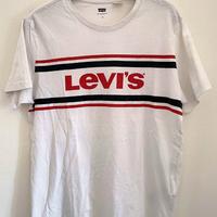T-shirt Levis