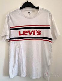 T-shirt Levis