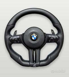 Volante BMW M Sport completo di paddle