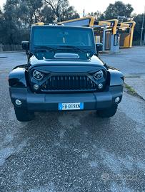Jeep wrangler sahara 2015 200cv