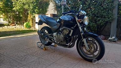 Hornet 600 2002  con CRS -1 6.600 km