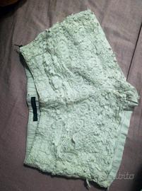 pantaloncini bianchi