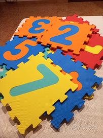 Tappeto puzzle colorato