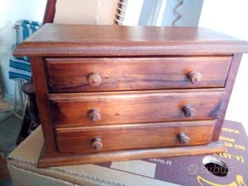MINI CASSETTIERA IN LEGNO