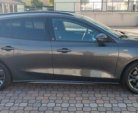 Ford focus 1.5ecoblue sw st line