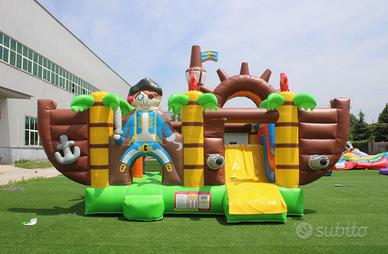 CASTELLO GONFIABILE