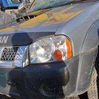 Nissan Navara D22 King Cab 2.5 Td 2003 ricambi