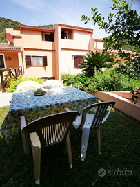 Villino luminoso vicino a tuerredda