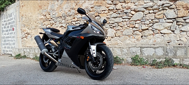 Yamaha Yzf R1 2003 km 8600