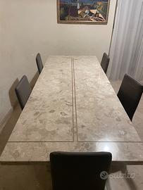 Tavolo in marmo da camera da pranzo