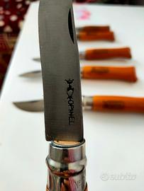 set di coltelli Main couronnée made in Francia 