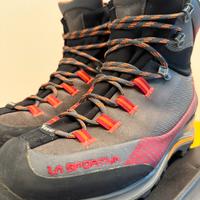 Scarpone da trekking La Sportiva
