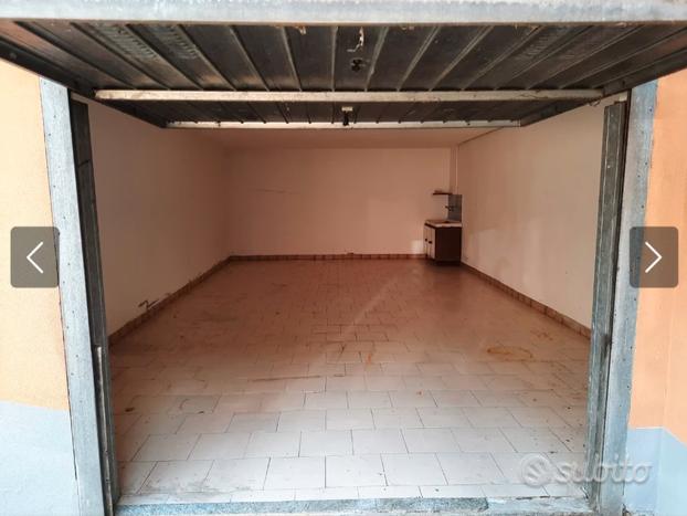 Garage doppio (8 m x 4,60 m)