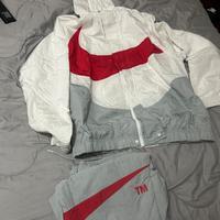 Tuta nike limited edition