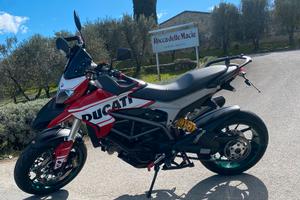 Ducati Hyperstrada 821