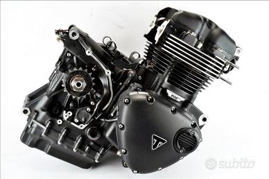 Triumph Street Twin 900 17 18 motore completo