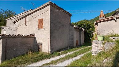 Casa di paese