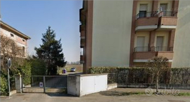 Posto camper o roulotte, furgone o camioncino