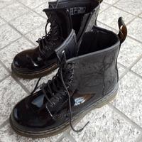 Scarponcini Dr. Martens n. 35