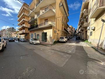Locale Commerciale - Favara