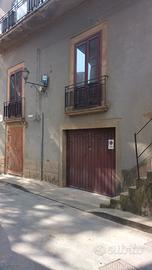 Casa su 2 PIANI indipendente c/o Municipio