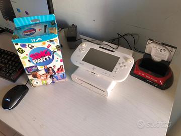 Wii u (modificata, e accessoriata)