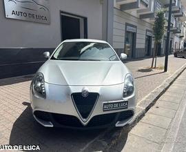 Alfa giulietta 1.6 mjet autom certificata italiana