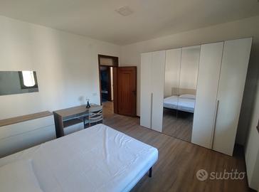 Disponibili stanze singole zona crocifisso/guizza