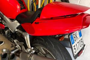 Honda vtr 1000 firestone