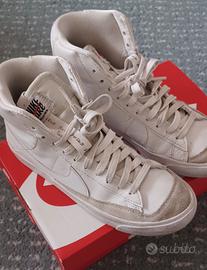 scarpe da basket Nike taglia 37,5