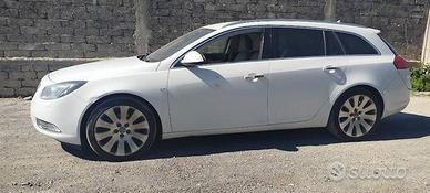 Ricambi Opel Insignia 2.0 D del 2010
