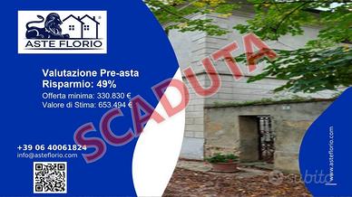 Immobile in asta di 585 m² con più di 5 locali a C