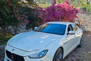 MASERATI Ghibli SQ4,cerchi 21',scarichi sportivi