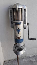 distributore olio vintage 